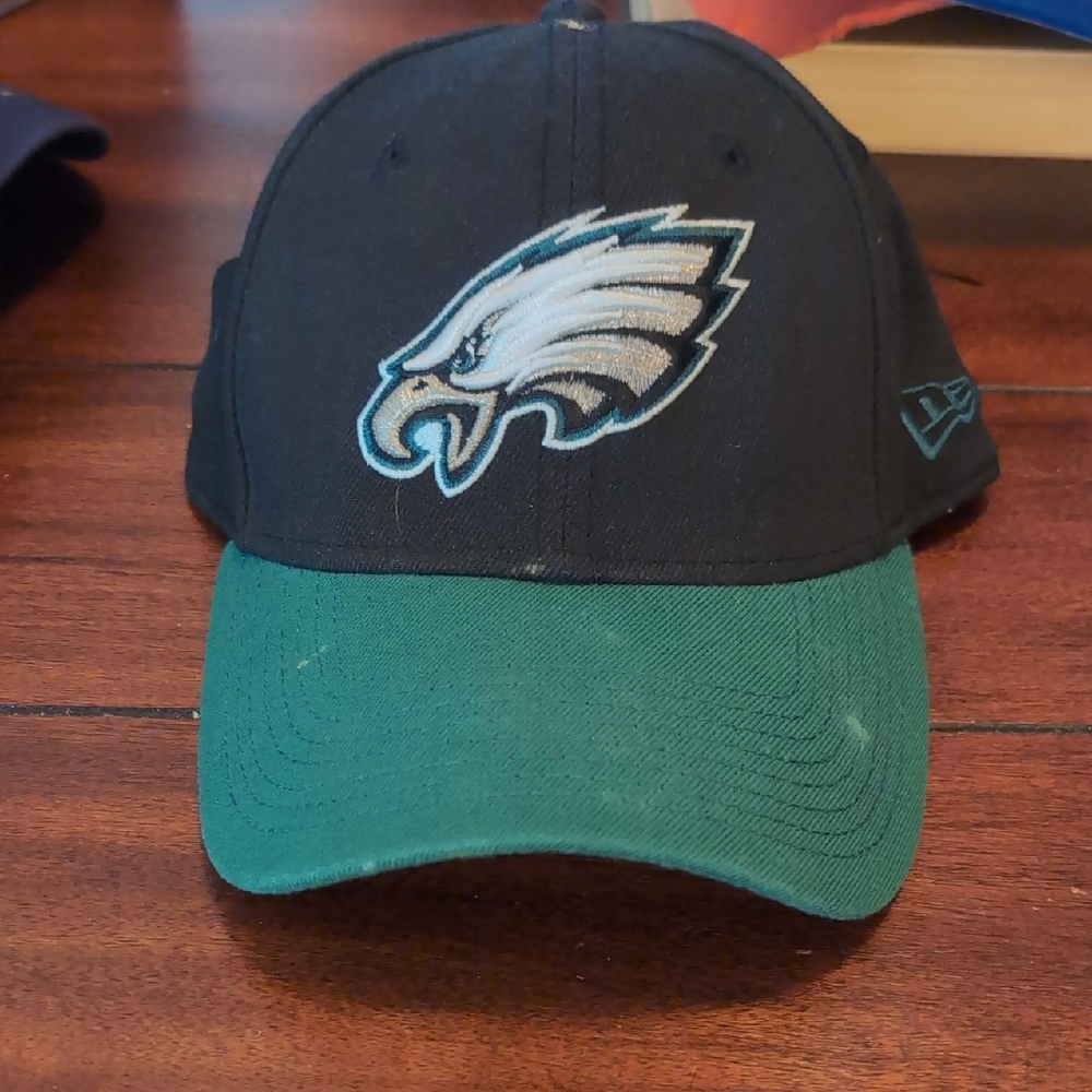 New Era Black Cap with NFL Logo Philadelphia Eagles